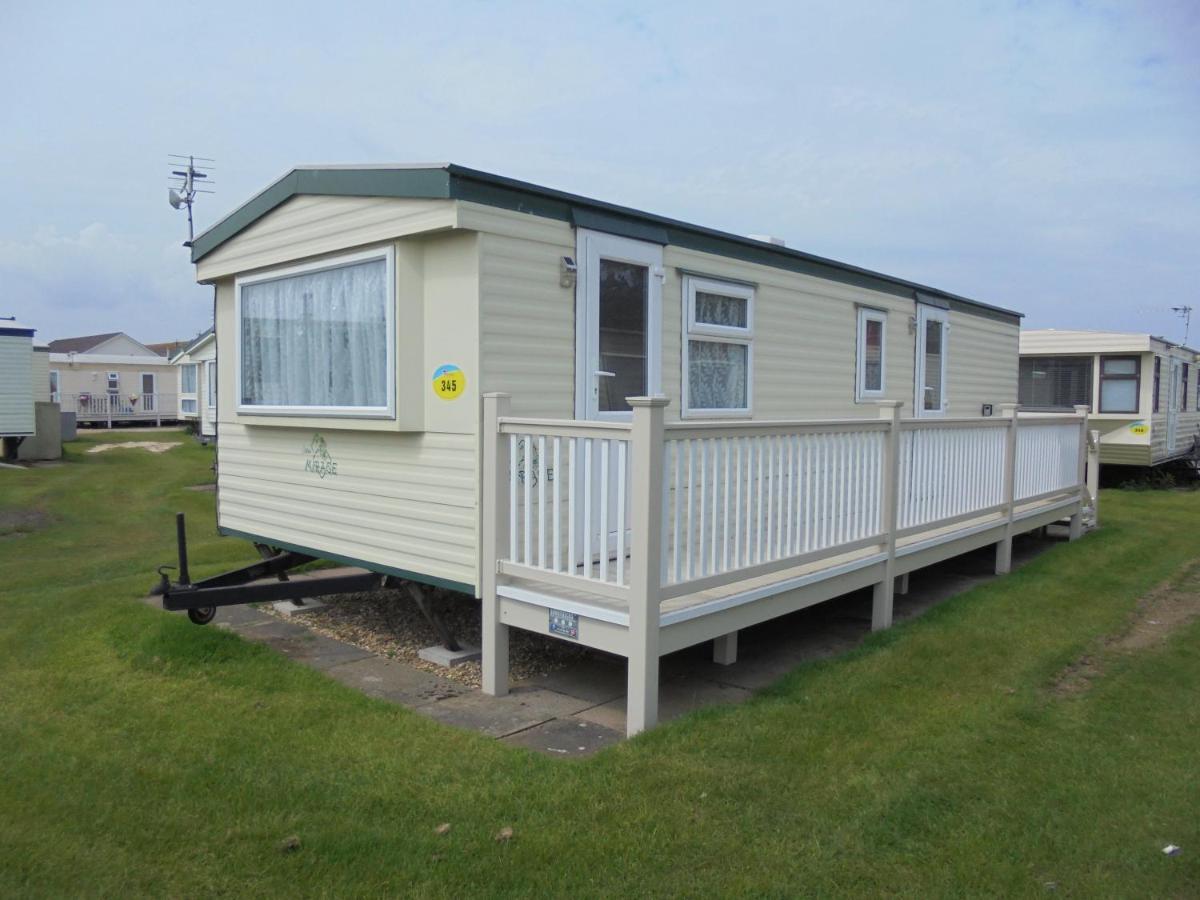 Golden Sands: Mirage Iiii:- 6 Berth, Access To The Beach Инголдмелс Экстерьер фото