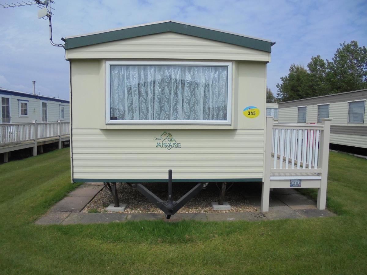 Golden Sands: Mirage Iiii:- 6 Berth, Access To The Beach Инголдмелс Экстерьер фото