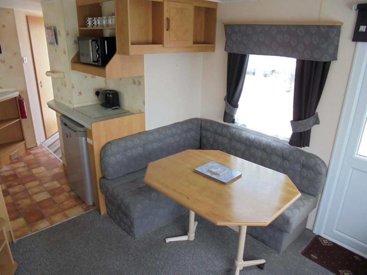 Golden Sands: Mirage Iiii:- 6 Berth, Access To The Beach Инголдмелс Экстерьер фото